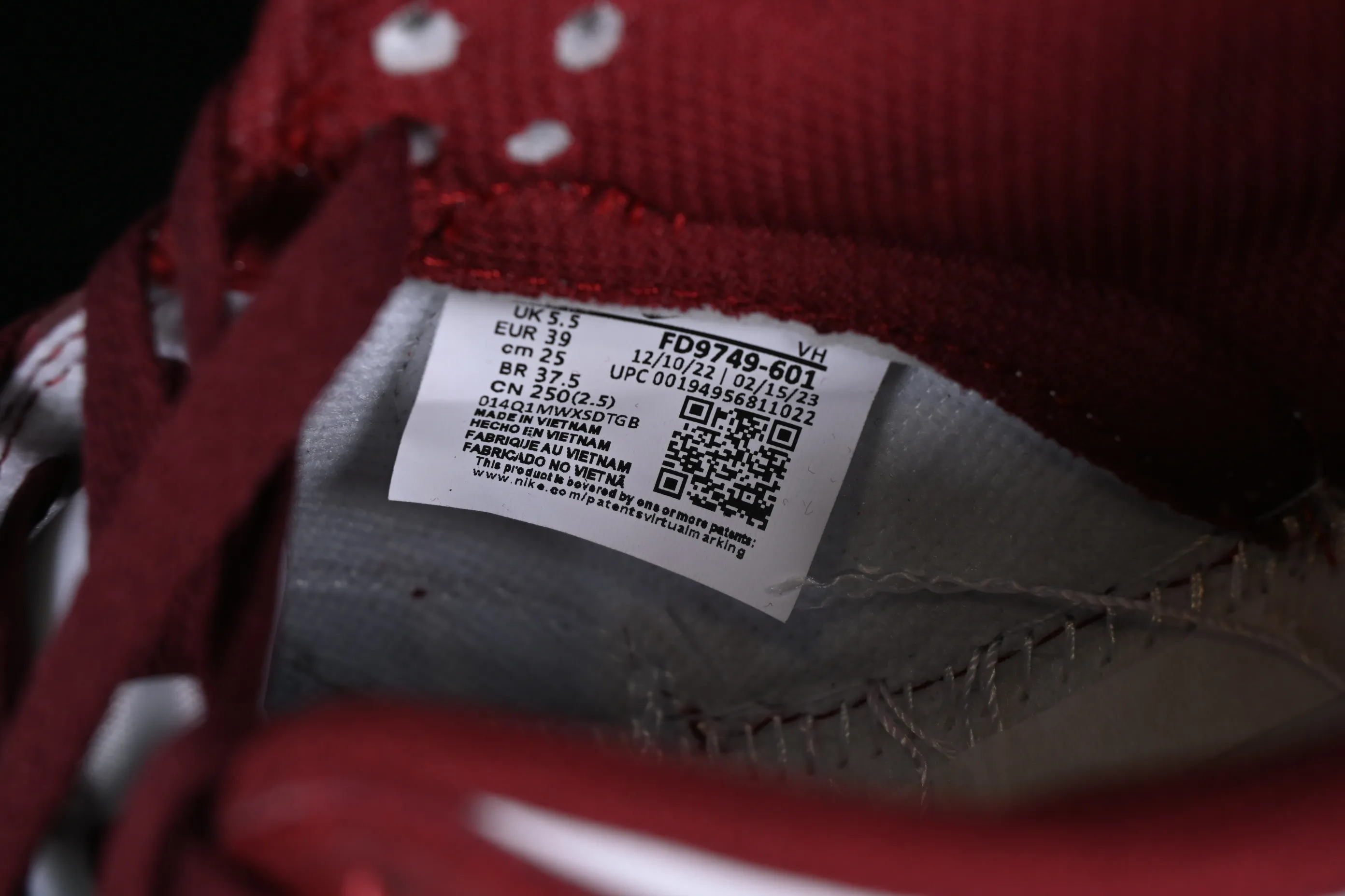 All categories Nk SB Dunk series Nk SB Dunk Low low-top sneakers Nk Dunk Low "Wine Red" burgundy black SB low-top sports and leisure sneakers FD9749-601